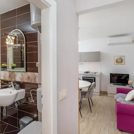 And Milos * Zaton (Dubrovnik-Neretva)