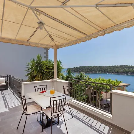 Apartment And Milos Zaton (Dubrovnik-Neretva)