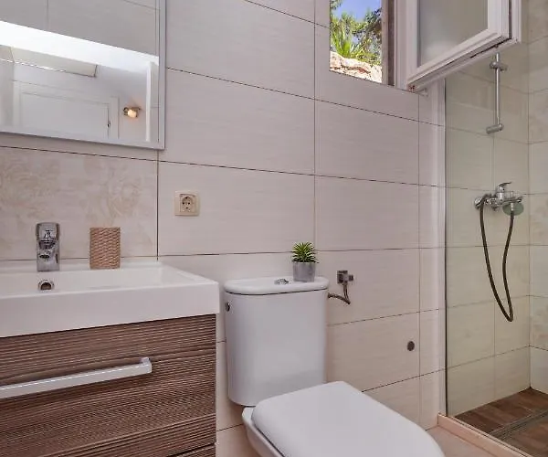 And Milos Apartament *