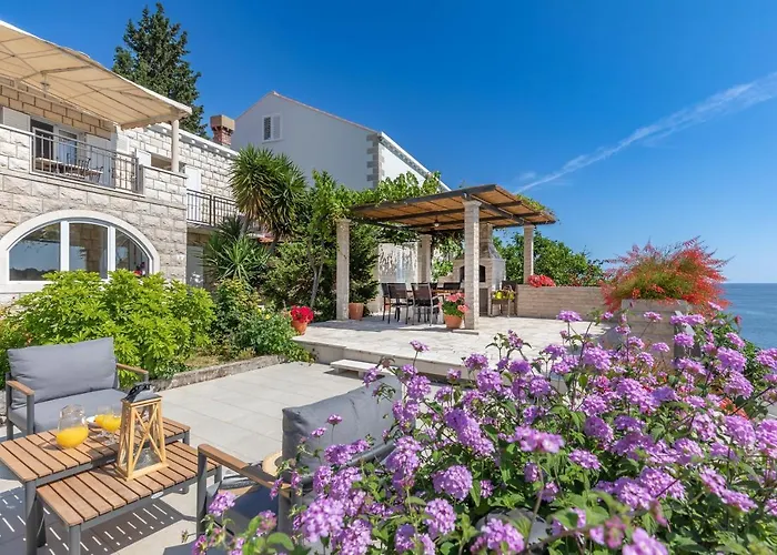 Apartament And Milos Zaton (Dubrovnik-Neretva)